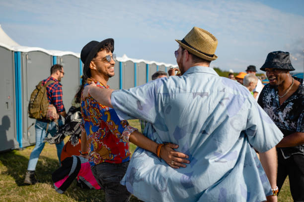 Best Affordable porta potty rental  in Oildale, CA