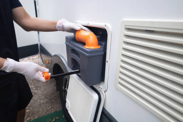 Best High-end porta potty rental  in Oildale, CA